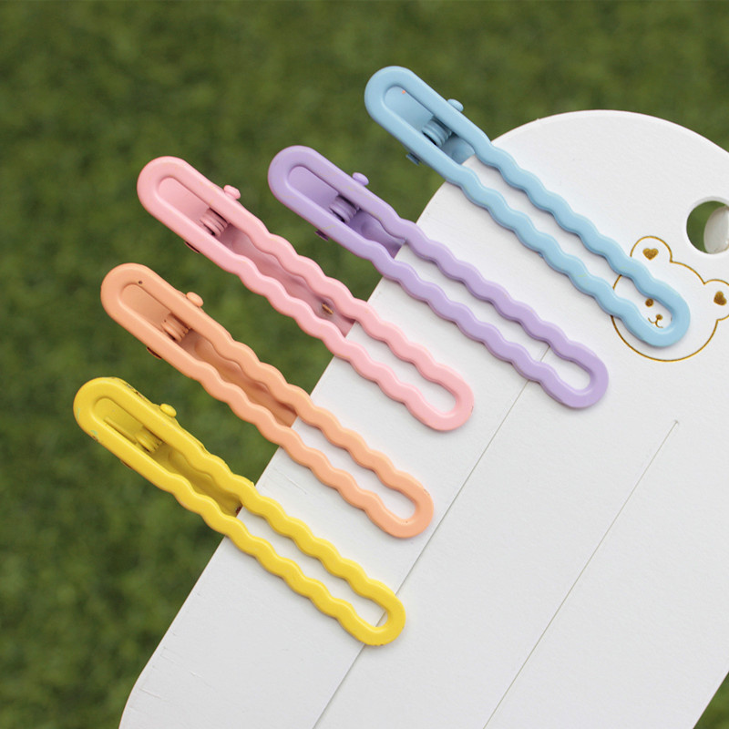 Colorful niche wave hair clip, - đánh giá và giá Resin Art For Kids